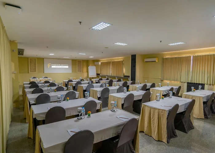 Famous Formerly Permata Otel 4*