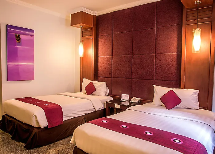 Hotel Famous Formerly Permata Kuta Lombok