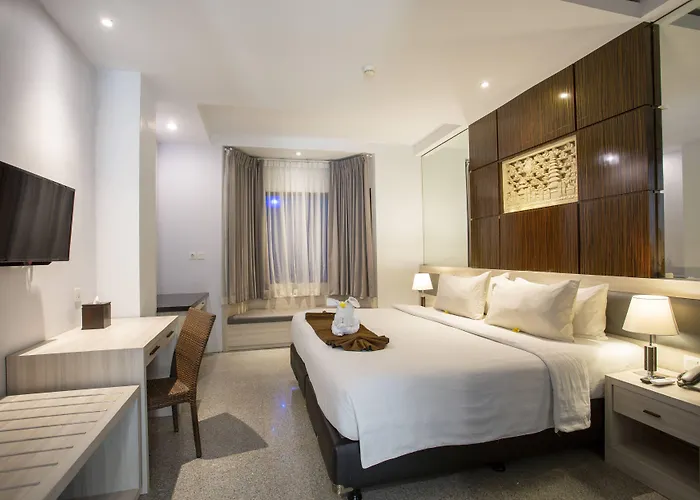 Famous Formerly Permata 4*